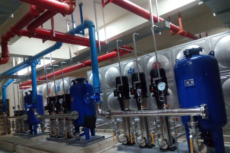 不鏽鋼水箱定製廠家